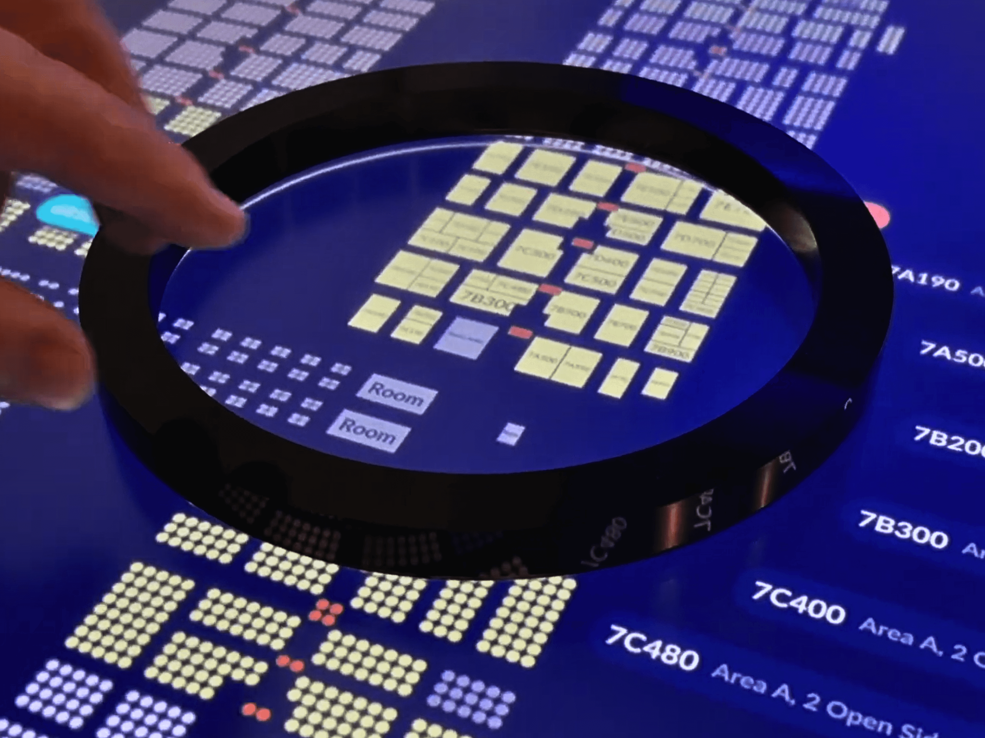 Interactive Scape: tables that understand what you place on them