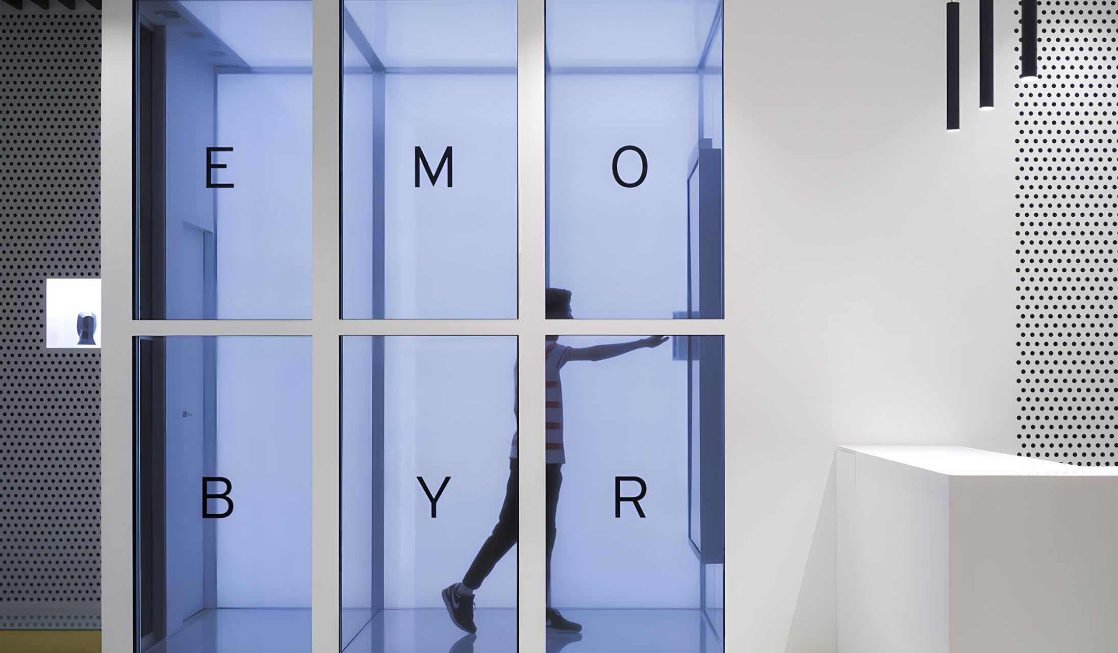 Inty brings Tinkoff bank vision to life with a Ventuz installation